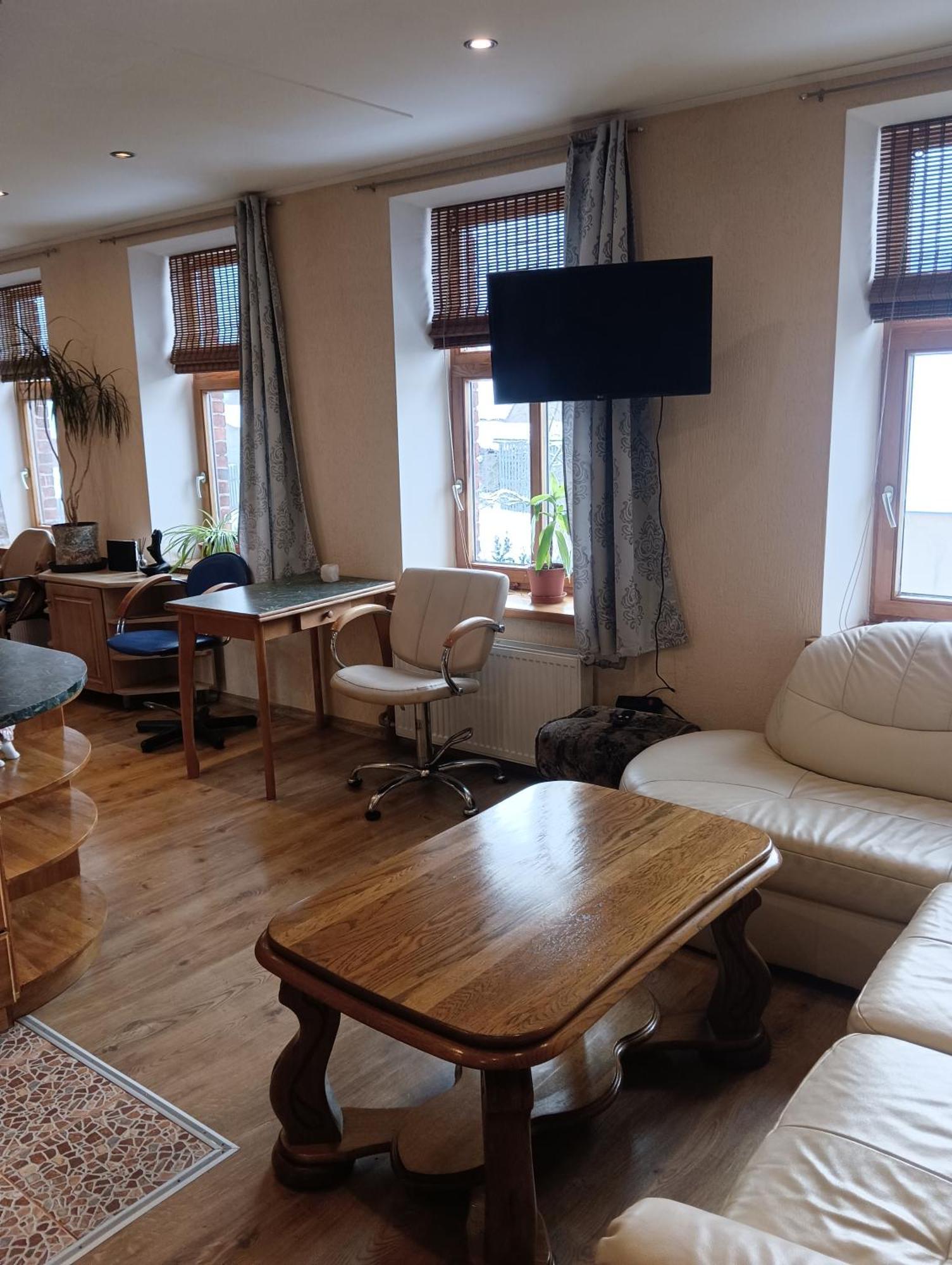 Ainas Flat Apartment Saldus Luaran gambar